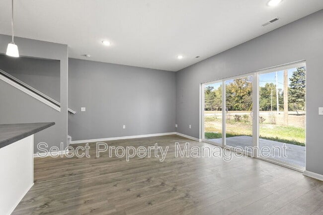 Building Photo - 7077 Homestead Rd