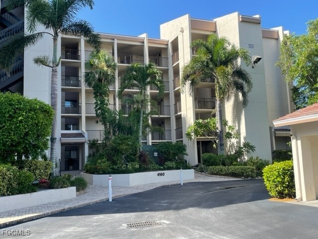 Building Photo - 4160 Steamboat Bend E