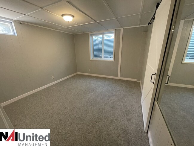 Building Photo - Three bed, one and a half bath home for rent