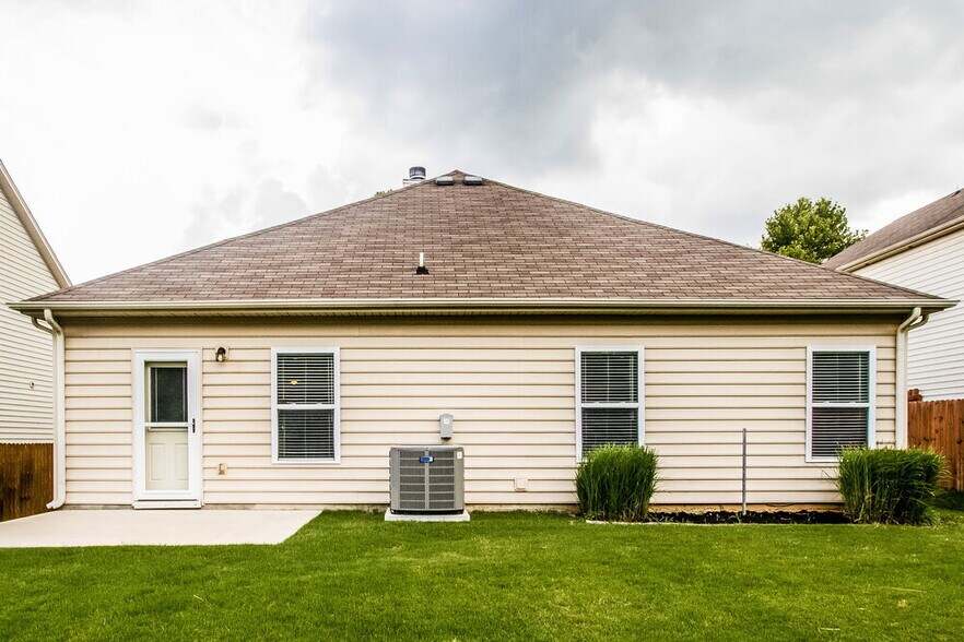 Building Photo - 7324 Autumn Crossing Way