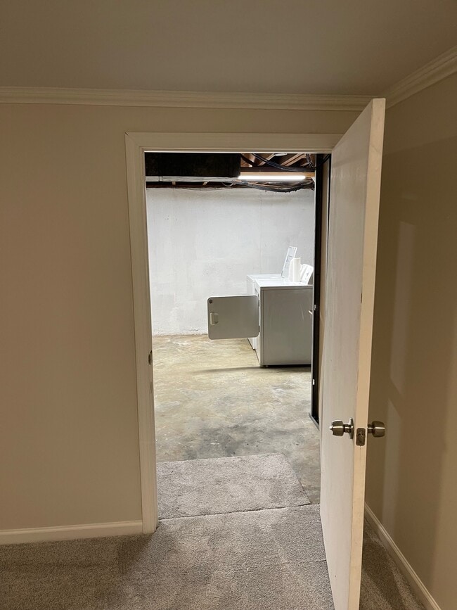 Building Photo - 2831 Bexley Ct