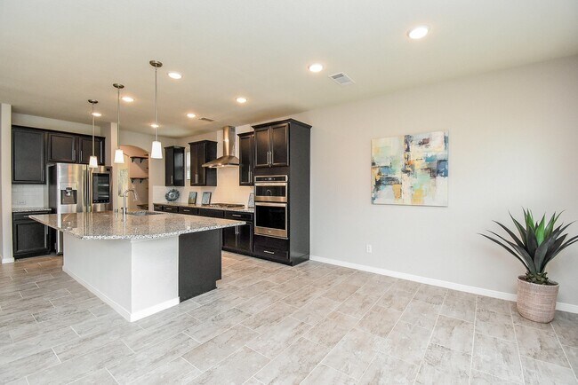 Building Photo - 24918 Meadowthorn Crest Ln