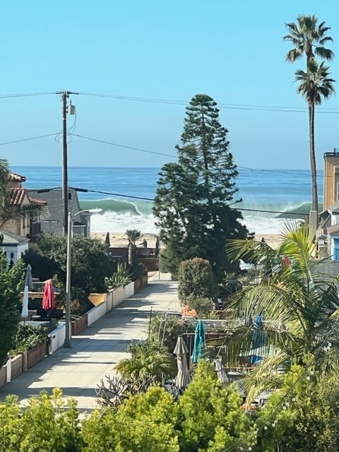 Primary Photo - 1702 Hermosa Ave