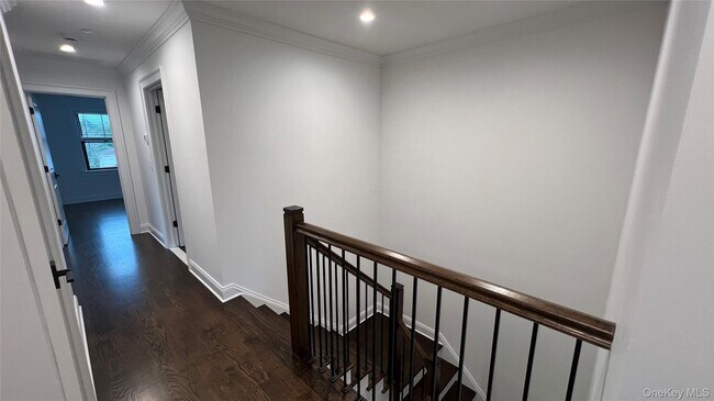 Building Photo - 40 Elmwood Ave