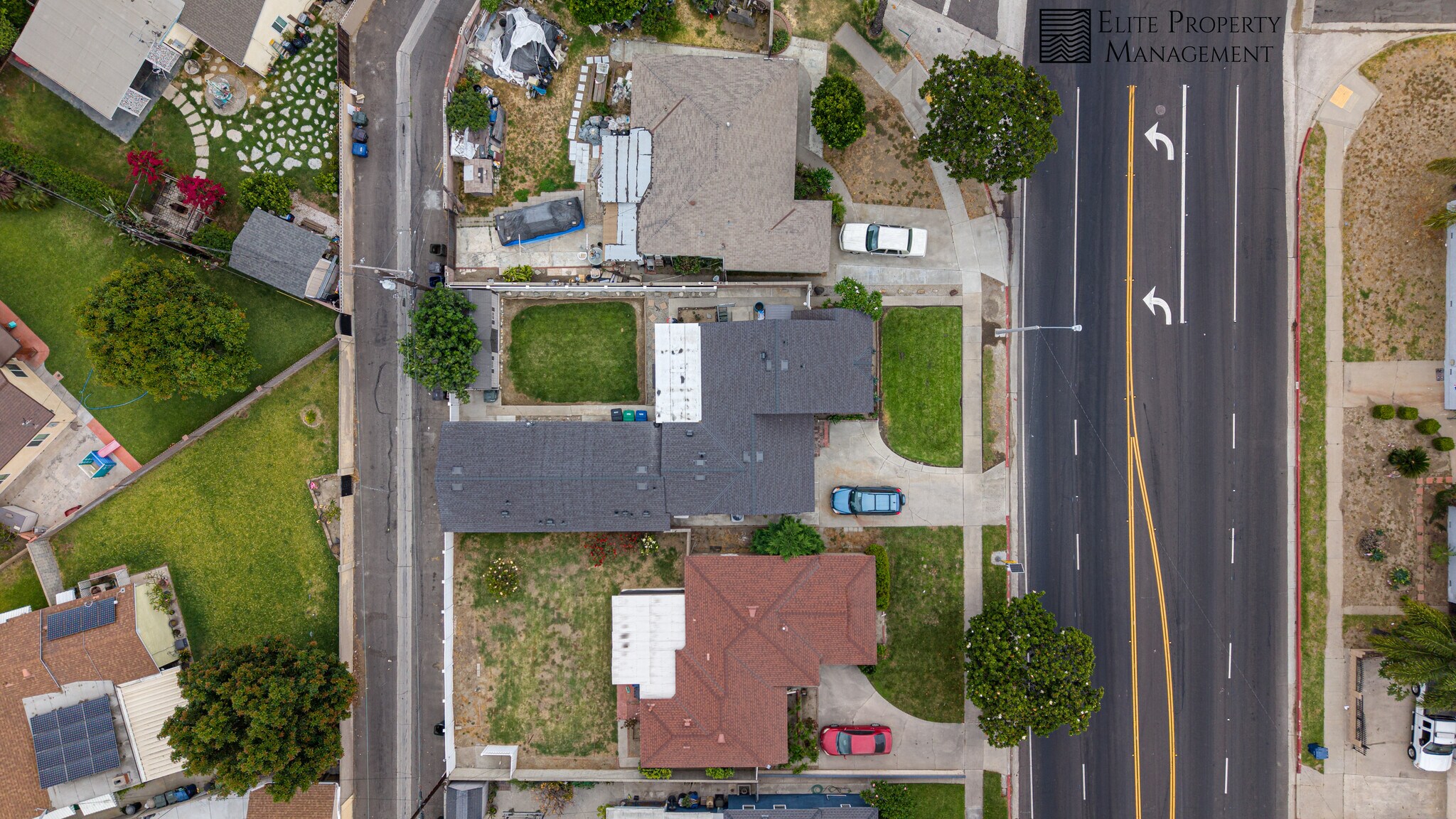 Building Photo - 6418 Paramount Blvd