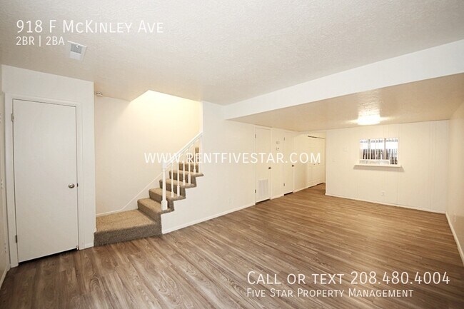 Building Photo - 918 F McKinley Ave-