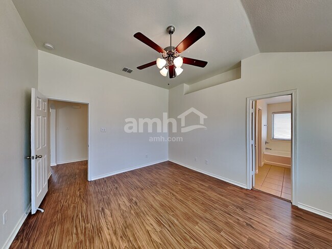 Building Photo - 416 Prescott Ln