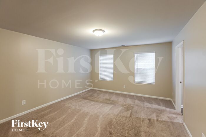 Building Photo - 9645 Hamel St