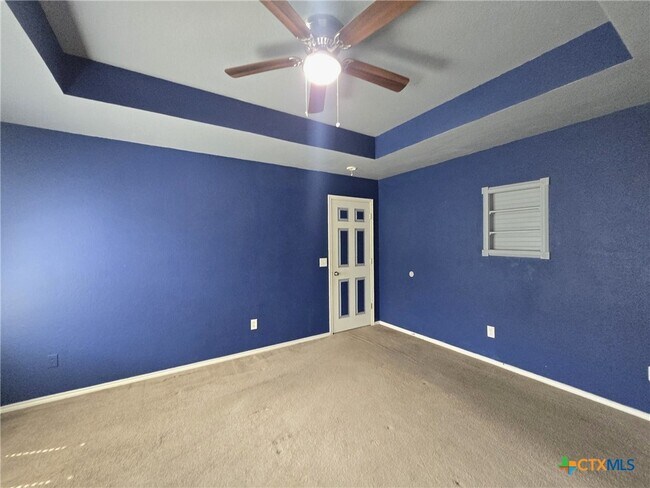 Building Photo - 3903 Bade Dr