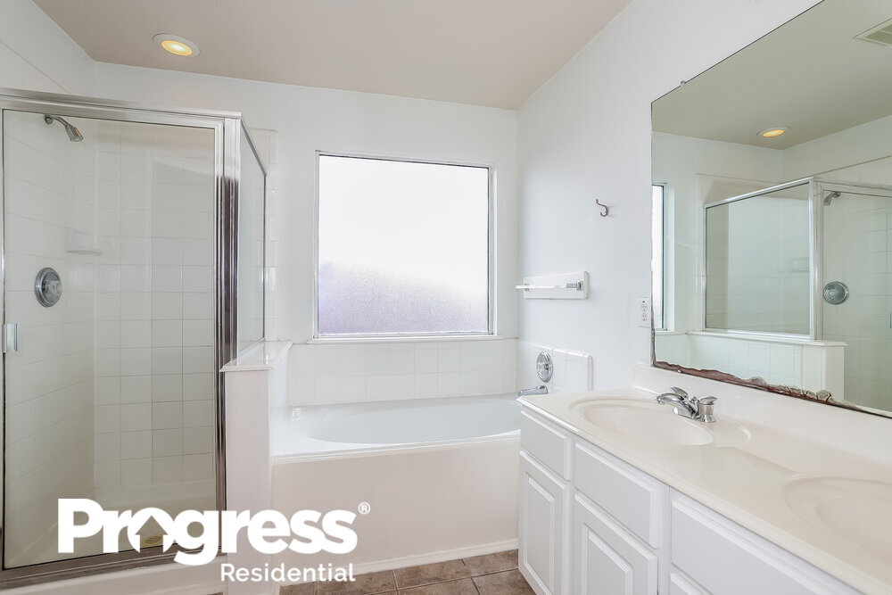 Building Photo - 12315 English Brook Cir