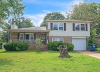 Building Photo - Fully Renovated Home in Madison! Available Early December!