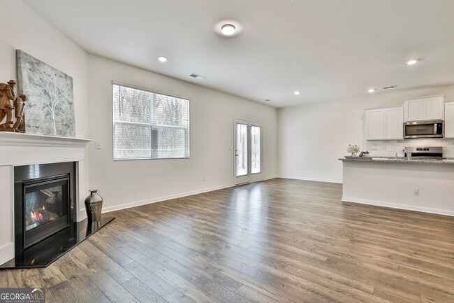 Building Photo - 166 Woodbrook Trl