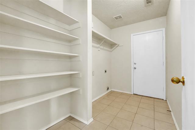 Building Photo - 7601 Northpoint Dr
