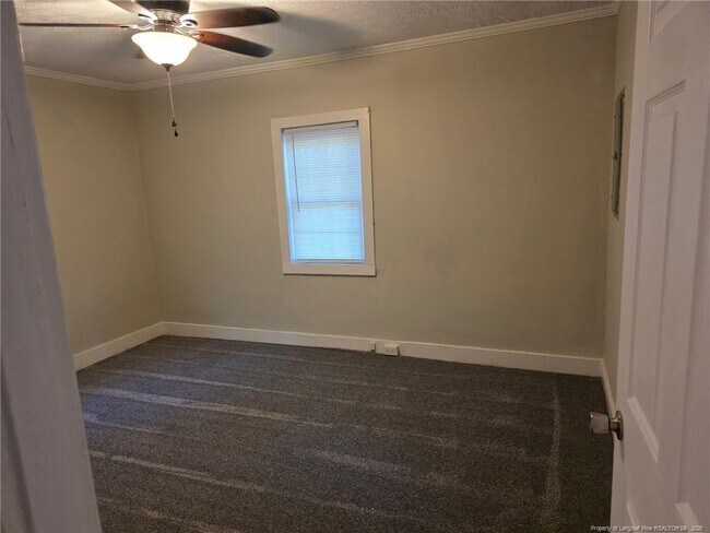 Building Photo - 2031 Womble Dr