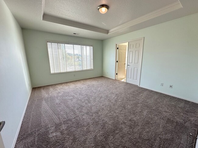 Building Photo - 4 Bedroom Bethany Home with Office on Main Level!