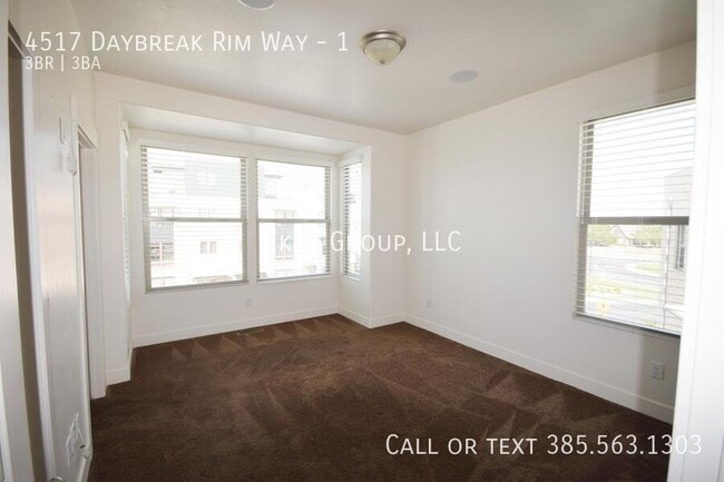 Building Photo - 4517 Daybreak Rim Way