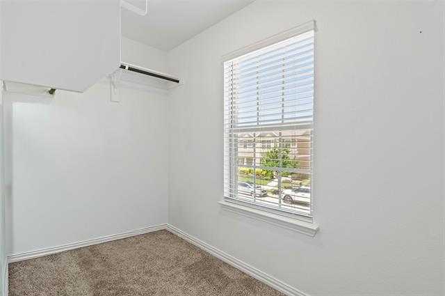 Building Photo - 3540 Cricket Dr