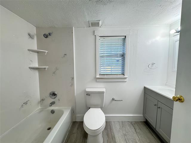 Building Photo - 1704 Lexington St