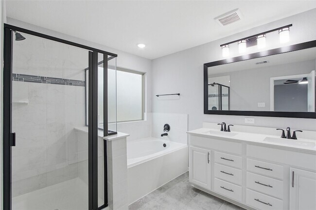 Building Photo - 4823 Lucky Fawn Ln