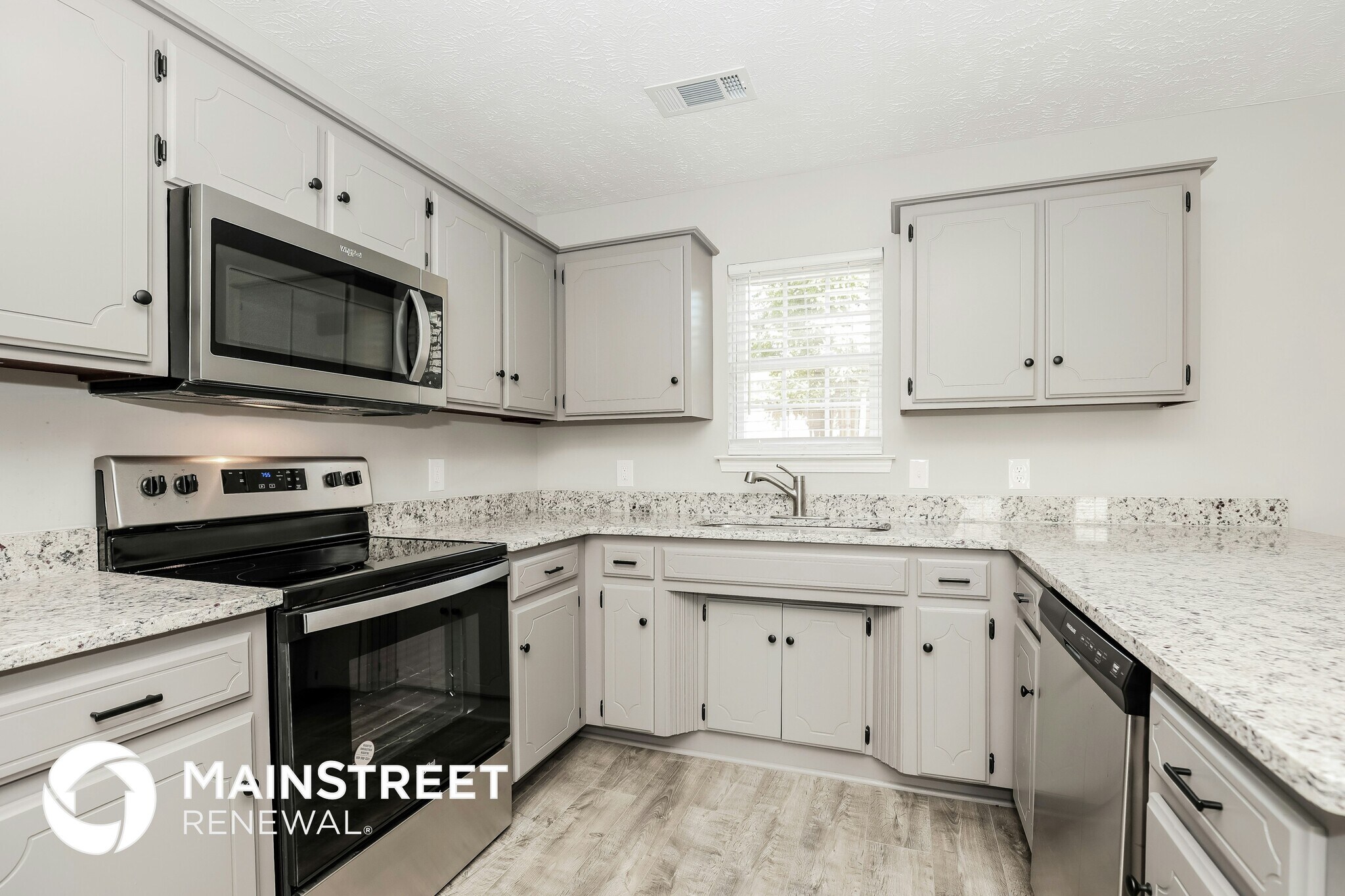 Building Photo - 801 Clouddale Ct