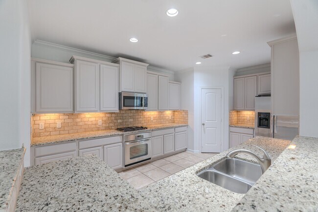 Building Photo - 54 N Marshside Pl