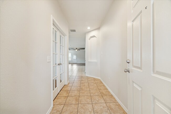 Building Photo - 5806 Acacia Rose Ct