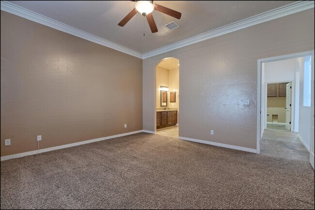 Building Photo - 3065 Snowy Point Dr