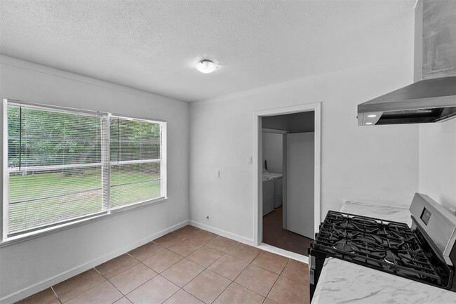 Building Photo - 4225 Citadel Ln