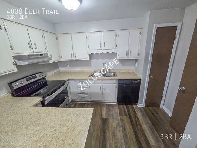 Building Photo - 4008 Deer Trail