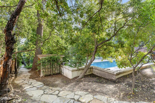 Building Photo - 5321 Alta Canyada Rd