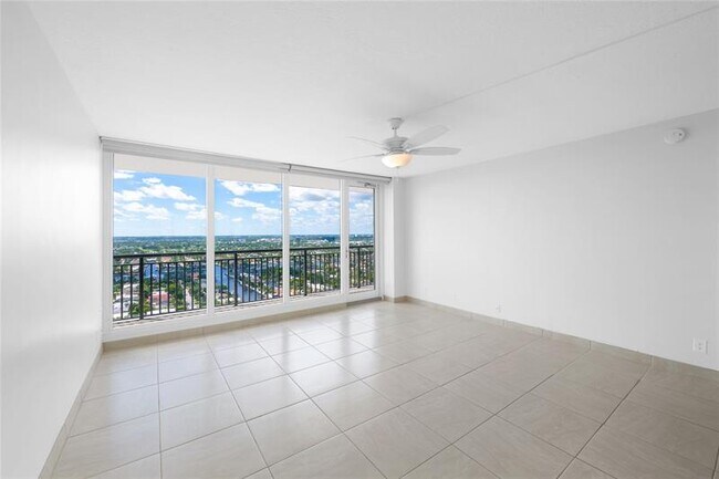 Building Photo - 4280 Galt Ocean Dr