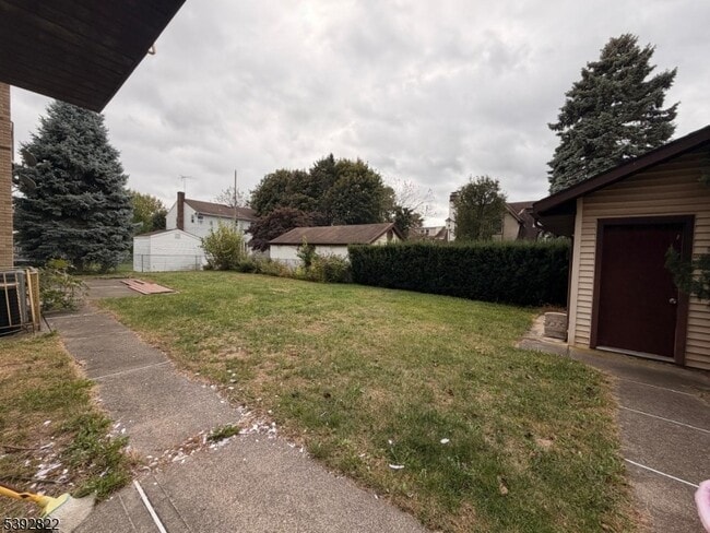 Building Photo - 29 La Salle Ave