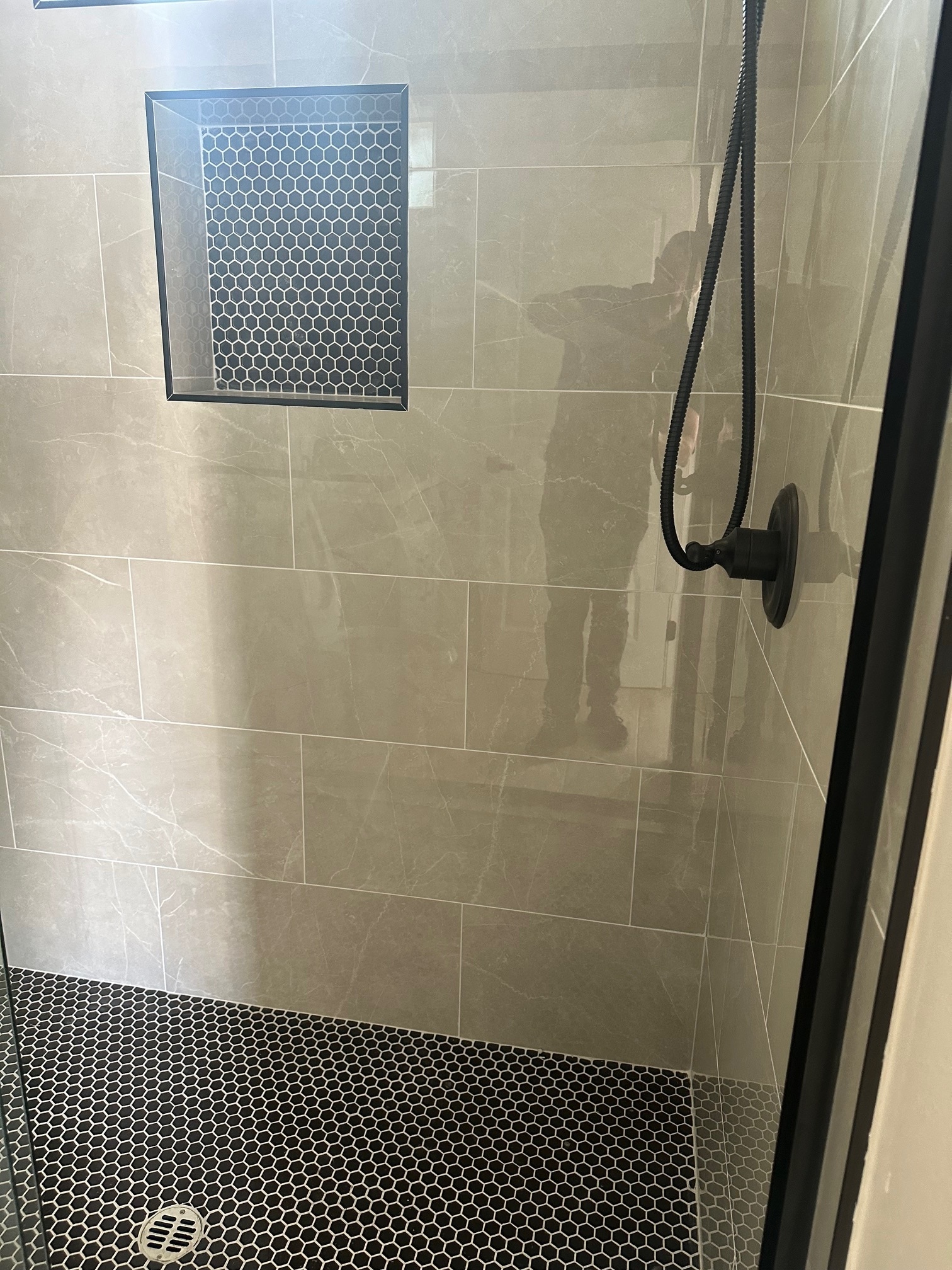 Shower - 16730 Septo St