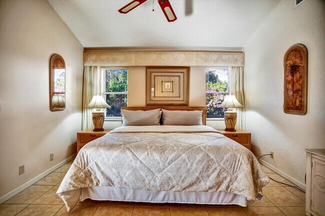 Building Photo - 13471 Miles Standish Port