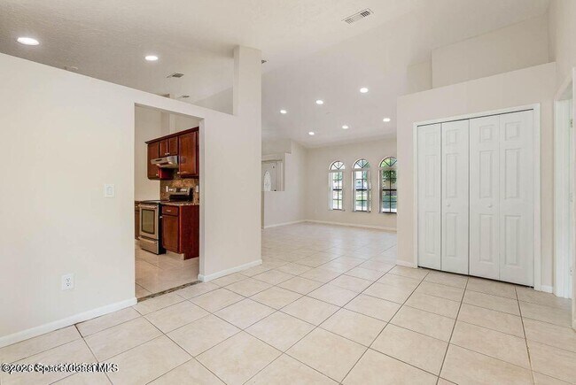 Building Photo - 1040 Big Horn Cir NW