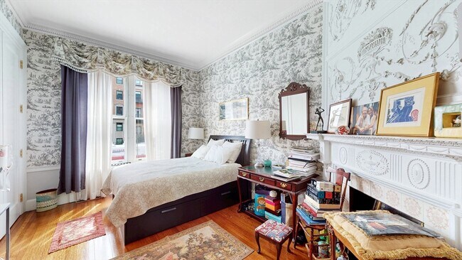 Building Photo - 404 Beacon St