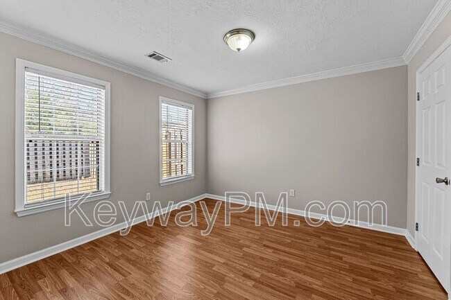 Building Photo - 5179 Aruba Cir