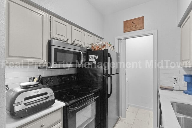 Building Photo - 1106 Quail Valley Ln