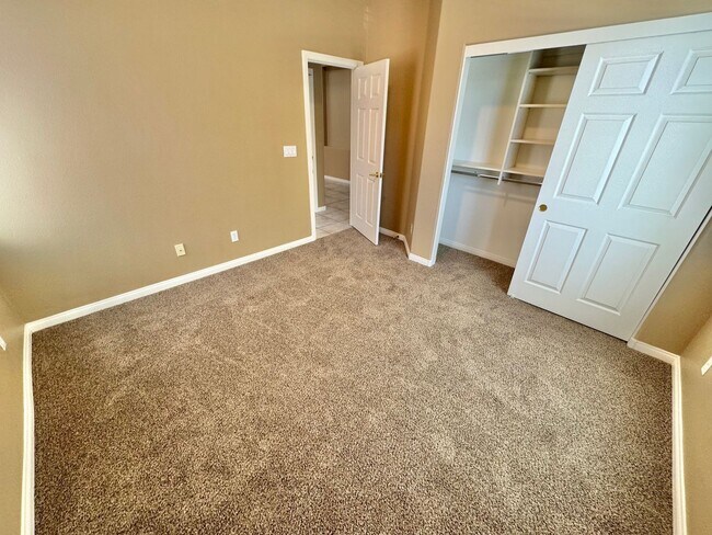 Building Photo - BEAUTIFUL 3 BEDROOM CONDO IN THE STETSON R...