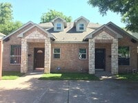 Building Photo - 2016 S 8th St