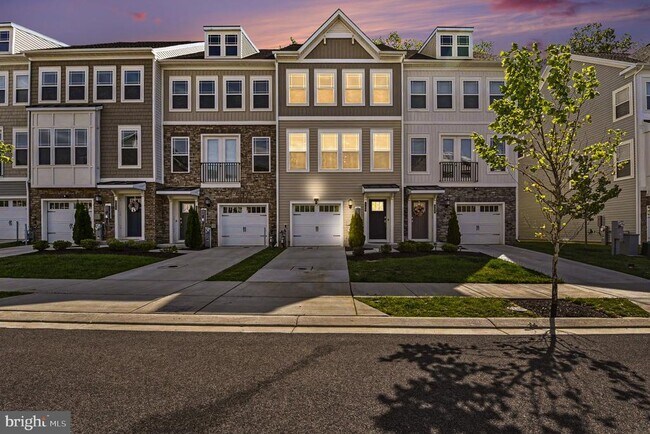 Building Photo - 238 Waterstone Rd