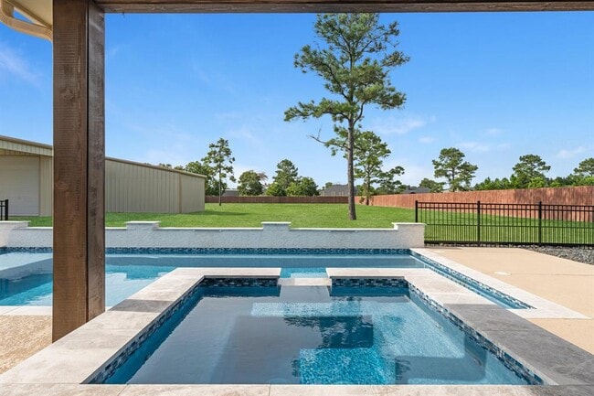 Building Photo - 4857 Dutton Lake Dr