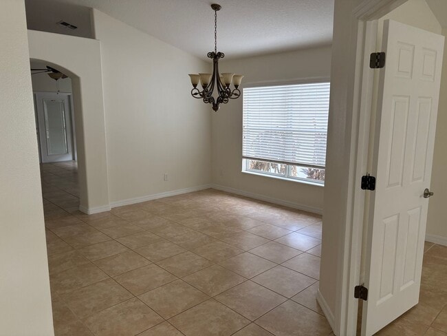 Building Photo - Gated community in quiet subdivision