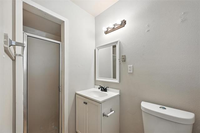 Building Photo - 107 Belden Cir