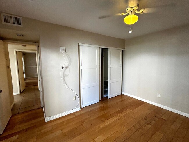 Building Photo - Condo in Niguel Terrace short walk to beach access