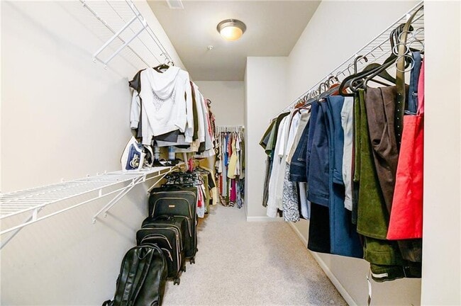 Building Photo - 535 Letchas Ln