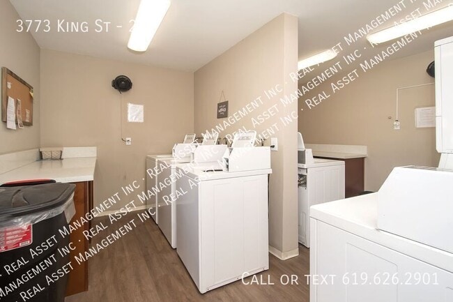 Building Photo - 3773 King St