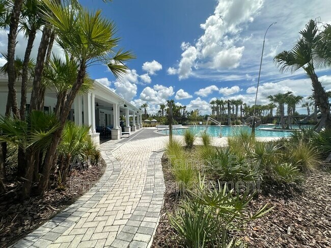 Building Photo - 1443 Tahitian Sunrise Dr