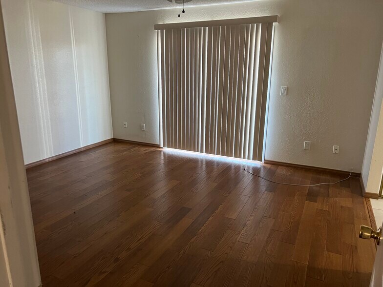 Building Photo - 16341 Jubilee Trail Ave