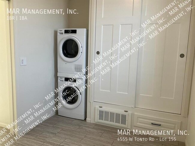 Building Photo - 4555 W Tonto Rd